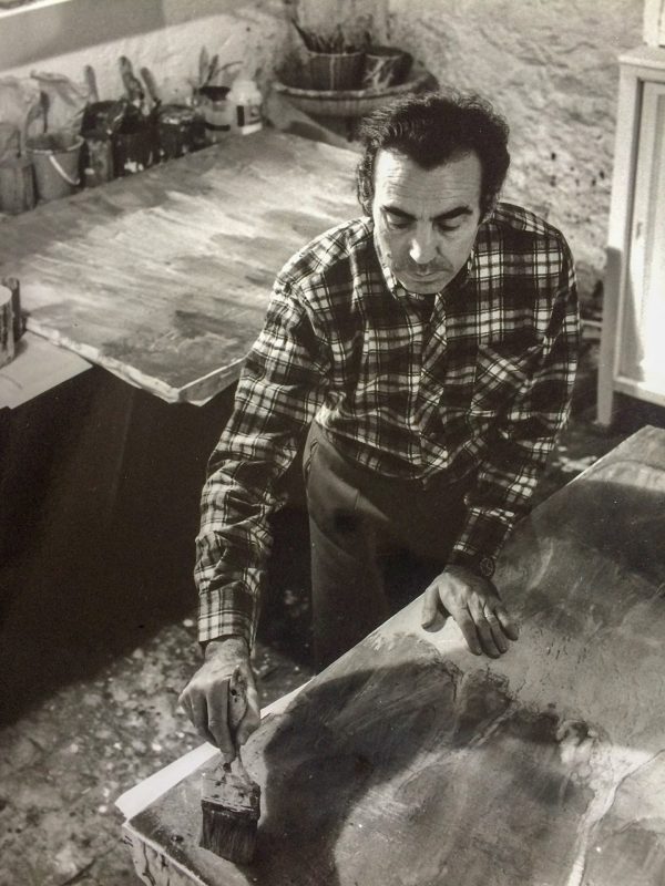 Romà Vallès en su estudio